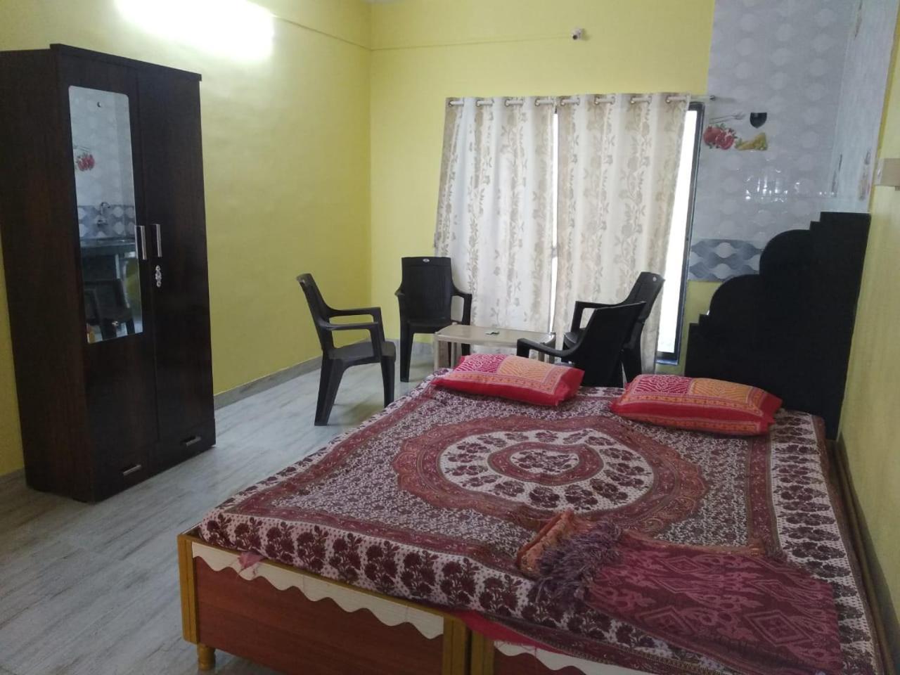 Gulmohar Cottages - Home Stay In Алібаґ Екстер'єр фото